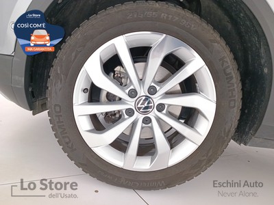 8 - Volkswagen T-Roc eschini auto