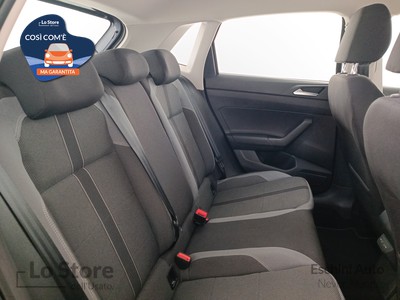 9 - Volkswagen Polo eschini auto