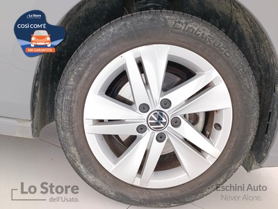 8 - Volkswagen Golf eschini auto