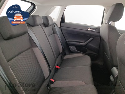 9 - Volkswagen Polo eschini auto