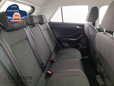 9 - Volkswagen T-Roc eschini auto
