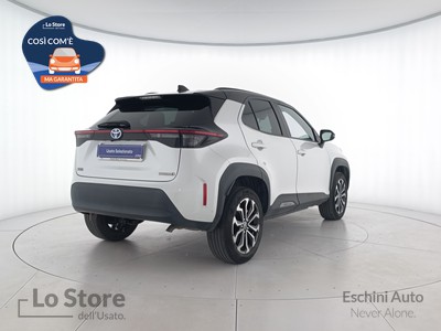 4 - Toyota Yaris cross eschini auto
