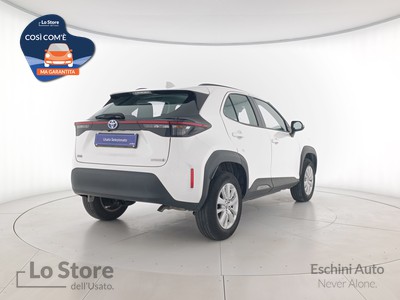 4 - Toyota Yaris cross eschini auto