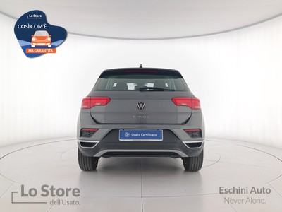 5 - Volkswagen T-Roc eschini auto
