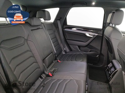 9 - Volkswagen Touareg eschini auto