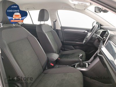 10 - Volkswagen T-Roc eschini auto