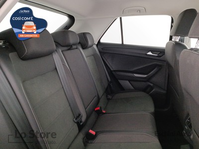 9 - Volkswagen T-Roc eschini auto