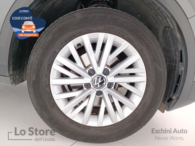 8 - Volkswagen T-Roc eschini auto