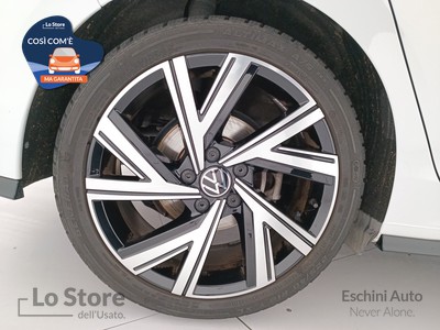 8 - Volkswagen Golf eschini auto