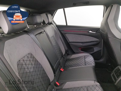 9 - Volkswagen Golf eschini auto