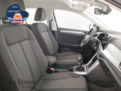 10 - Volkswagen T-Roc eschini auto