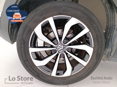 8 - Volkswagen T-Roc eschini auto