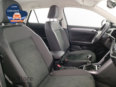 10 - Volkswagen T-Roc eschini auto