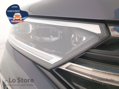 8 - Volkswagen T-Roc eschini auto