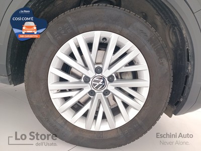 8 - Volkswagen T-Roc eschini auto