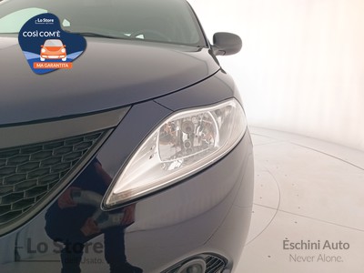 7 - Lancia Ypsilon eschini auto