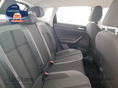 9 - Volkswagen Polo eschini auto
