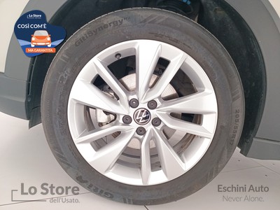 8 - Volkswagen Taigo eschini auto