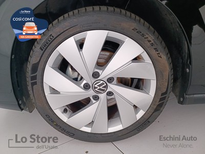 8 - Volkswagen Golf eschini auto