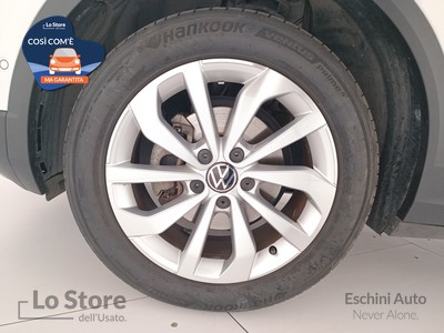 8 - Volkswagen T-Roc eschini auto