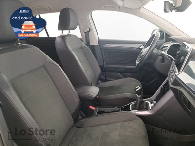 10 - Volkswagen T-Roc eschini auto