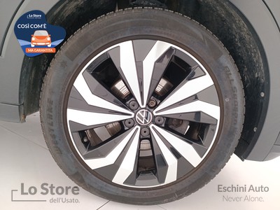 8 - Volkswagen T-Cross eschini auto