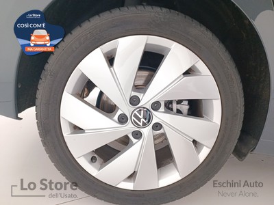 8 - Volkswagen Golf eschini auto