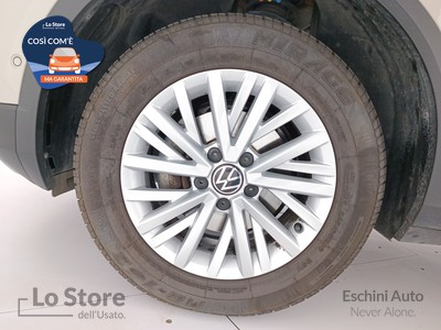 8 - Volkswagen T-Roc eschini auto