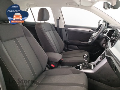 10 - Volkswagen T-Roc eschini auto