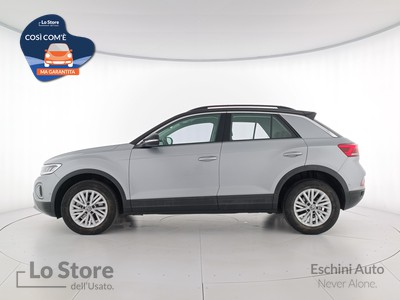 3 - Volkswagen T-Roc eschini auto