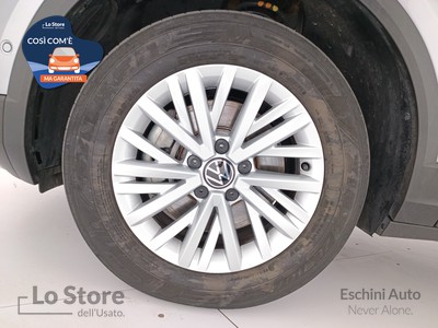 8 - Volkswagen T-Roc eschini auto
