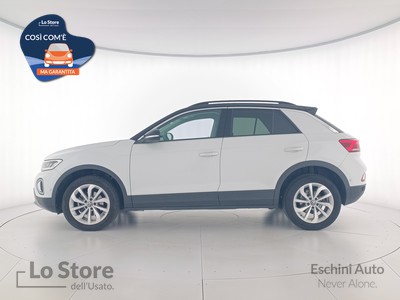 3 - Volkswagen T-Roc eschini auto