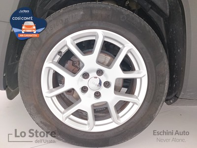 8 - Jeep Renegade eschini auto
