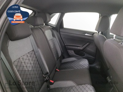 9 - Volkswagen Polo eschini auto