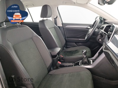 10 - Volkswagen T-Roc eschini auto