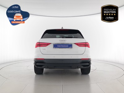 5 - Audi Q3 eschini auto