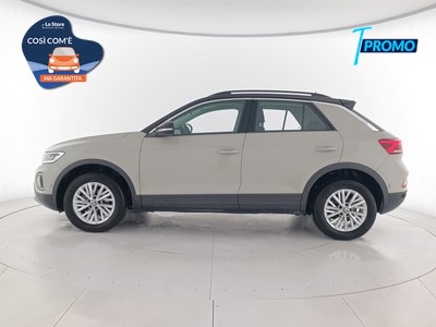 3 - Volkswagen T-Roc eschini auto