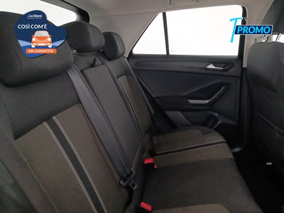 9 - Volkswagen T-Roc eschini auto