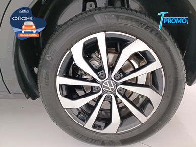 8 - Volkswagen T-Roc eschini auto