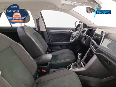 10 - Volkswagen T-Roc eschini auto