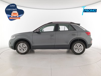 3 - Volkswagen T-Roc eschini auto