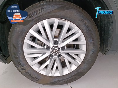 8 - Volkswagen T-Roc eschini auto