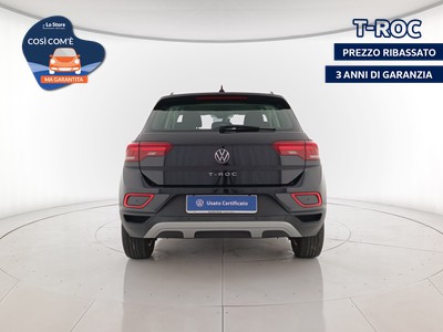 5 - Volkswagen T-Roc eschini auto