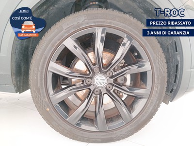 8 - Volkswagen T-Roc eschini auto