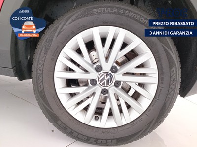 8 - Volkswagen T-Roc eschini auto