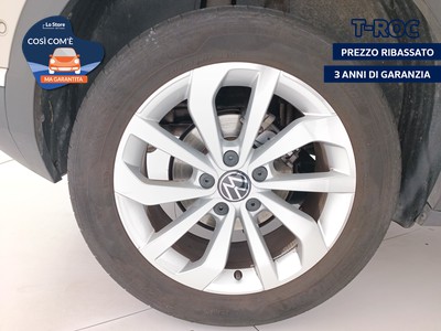 8 - Volkswagen T-Roc eschini auto