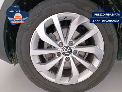 8 - Volkswagen T-Roc eschini auto