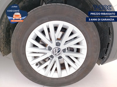 8 - Volkswagen T-Roc eschini auto