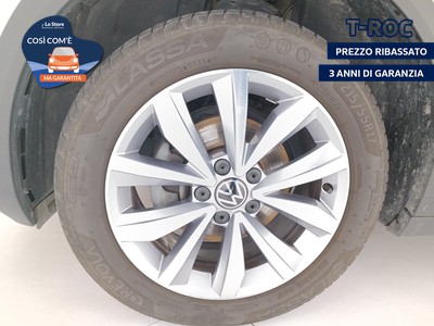 8 - Volkswagen T-Roc eschini auto