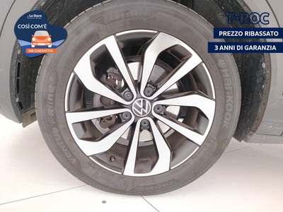 8 - Volkswagen T-Roc eschini auto